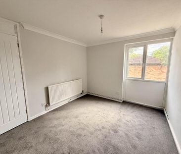 2 bedroom bungalow to rent - Photo 2