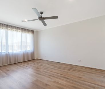 Bright & Spacious! - Photo 1