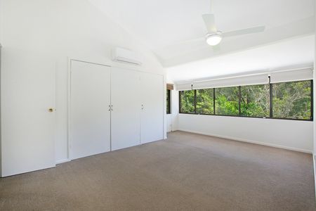 6 Bracken Close, Berowra NSW 2081 - House For Rent | Domain - Photo 3