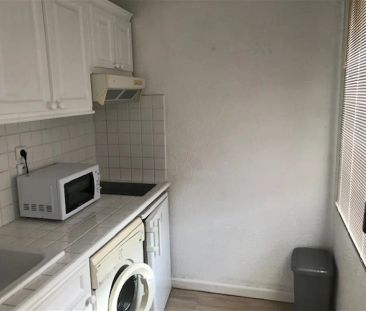 Location appartement 1 pièce - 26m² à Saint raphael (83700) - Photo 3