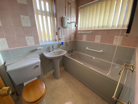 Longacre Close, Wallasey - Photo 5