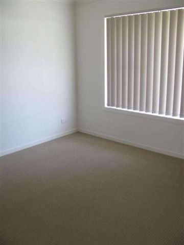 Tucked neatly in the cul de sac - Photo 4