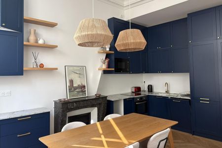 Location Appartement 2 pièces Meublé 69m² PARIS 1er - Photo 5