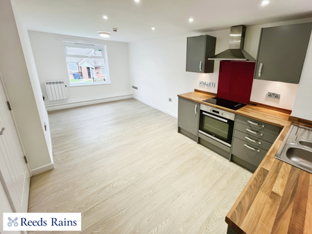 1 bedroom apartment to rent - Photo 4