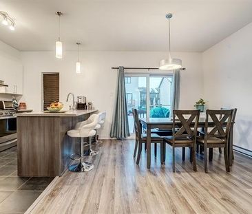 241 Rue du Pirée, #1 - Photo 3