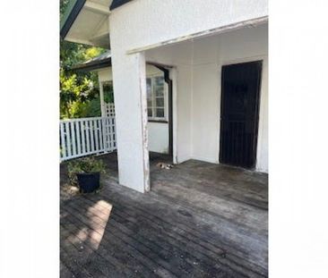 Quaint cottage nestled in Bushland - Photo 3