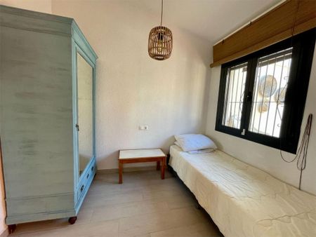 Piso de alquiler en Calle Huesca, 2, Cabo Cervera - Photo 2