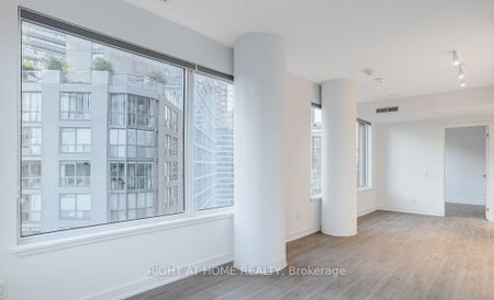 For Lease - 8 Wellesley Street Unit# 3816, Toronto, Ontario - Photo 4