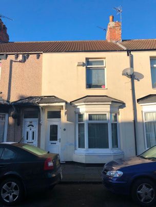 4 bedroom house of multiple occupation to rent - Photo 1