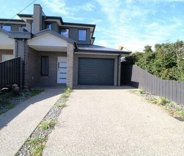 Albion - Photo 6