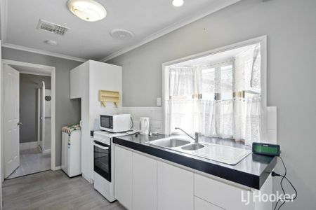 45A Swanstone Street, Collie WA - Photo 5