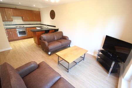 Abbots Mews, Burley - Photo 5