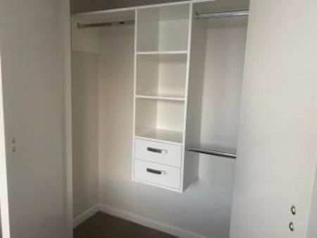 Papakura 3 bedrooms 2 bathrooms family home - Photo 4