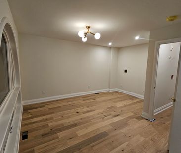 For Lease - 200 Emerson Avenue, Toronto, Ontario - Photo 2