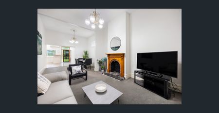 FULLY FURNISHED & EQUIPPED HOUSE IN A SUPERB LOCATION - Photo 2