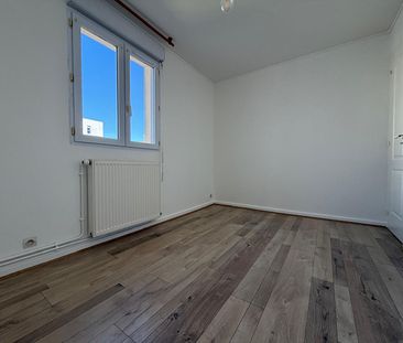 Location maison 7 pièces, 99.89m², Nanterre - Photo 3