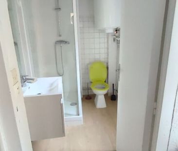 Location Appartement 1 pièce 27m² - Photo 3