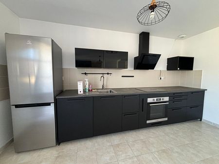 Location Appartement 2 pièces 52m² - Photo 4