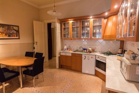 Október 6. utca - Close to Basilica - Fotó 5