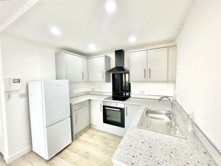 Worsdell Drive, Gateshead, NE8 - Photo 5