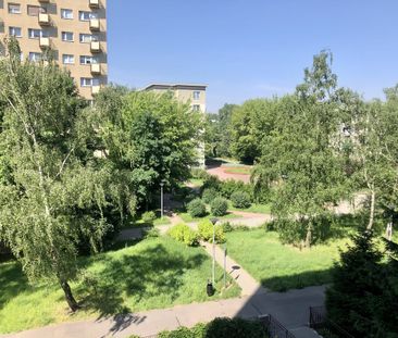 KAWALERKA W BARDZO DOBREJ LOKALIZACJI - Zdjęcie 3