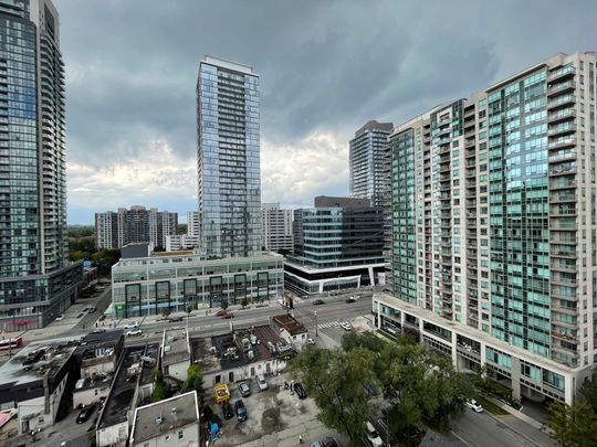 For Lease - 238 Doris Avenue Unit# 1801, Toronto, Ontario - Photo 1