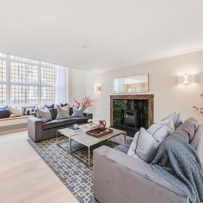 3 bedroom flat to rent - Photo 1