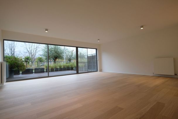 Luxueus, recent appartement - Photo 1