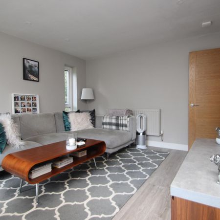 2 bedroom apartment to rent - Photo 4