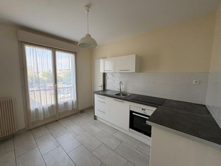 Appartement T4 à louer - 75 m² - Photo 2