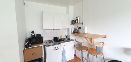 Location Appartement 1 pièce 22m² - Photo 2