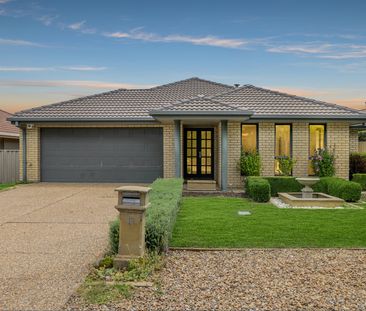 18 Heatherdale Street, Amaroo ACT 2914 - House For Rent | Domain - Photo 6
