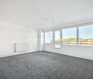 2 bedroom property to rent - Photo 1