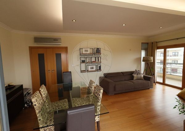 Apartamento T3 em Lisboa