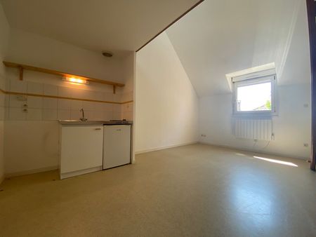 Location Appartement 1 pièce 33m² BESANCON 25000 - Photo 4