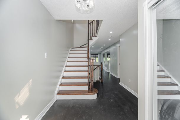 For Lease - 82 Twin Pines Crescent, Brampton, Ontario - Photo 1