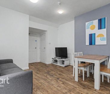 1 bedroom in a house share to rent - Photo 1