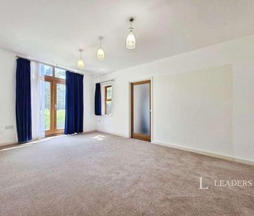 Carlton Road, Gosport, PO12 - Photo 3