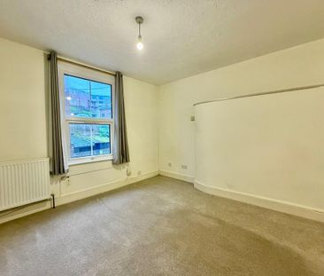 1 bedroom terraced house to rent - Photo 2