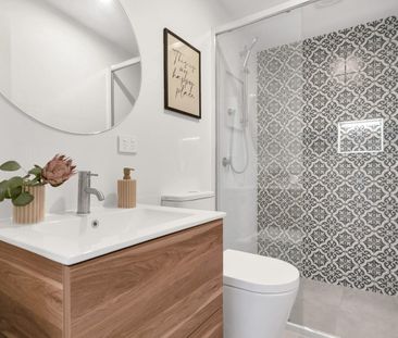 Fully Furnished Beachside Retreat - Photo 5