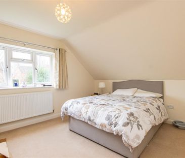 3 bed House To Let - Photo 2