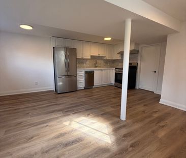 For Lease - 15 Arrowsmith Avenue Unit# 1B, Toronto, Ontario - Photo 5
