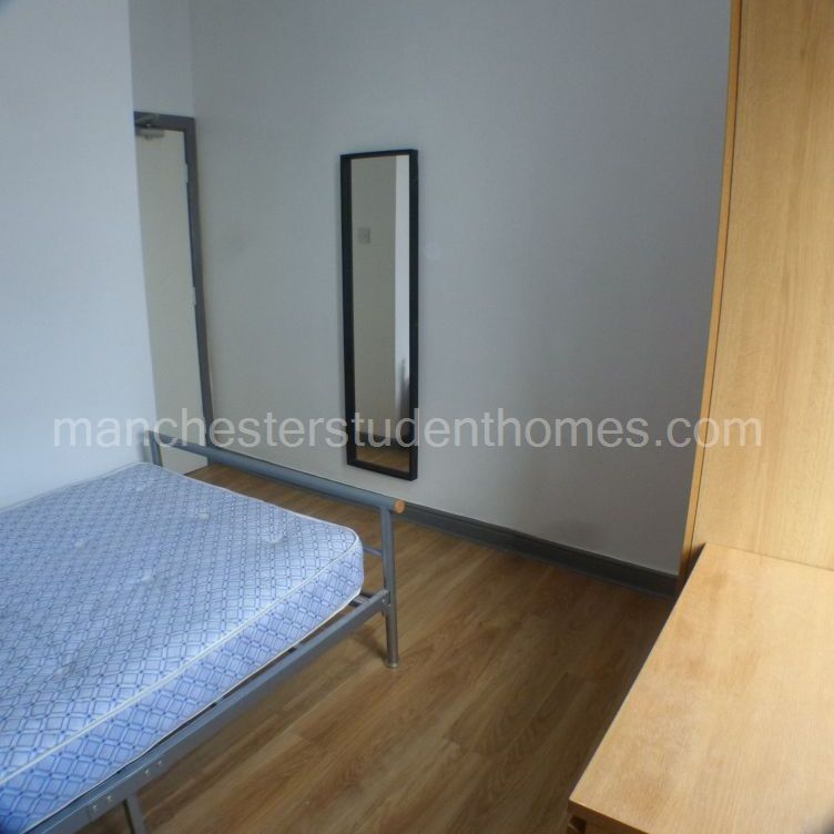 Ladybarn Lane, Manchester, M14 6NG - Photo 1