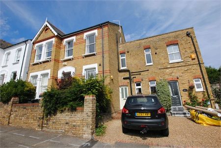 Benson Road, london - Photo 4