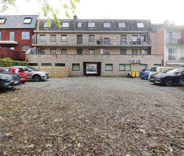 Appartement, twee slaapkamers, autostaanplaats in centrum te Scherp... - Photo 3