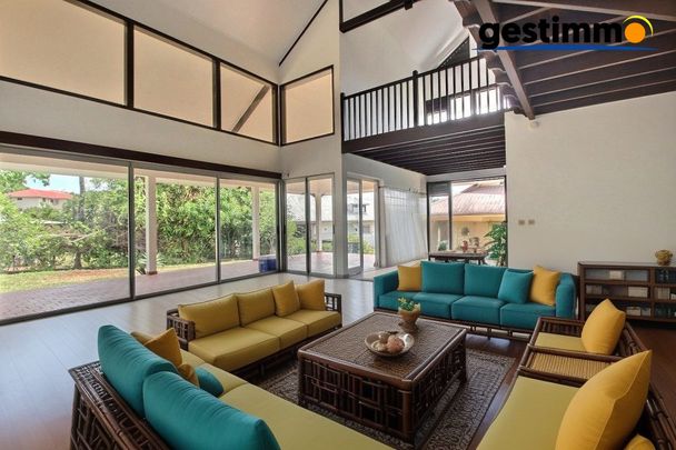 Location Maison 5 pièces 232m² CAYENNE 97300 - Photo 1