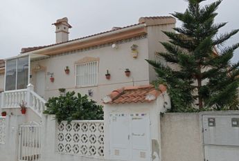 Alquiler de casa o chalet independiente en Calle Manuel de Falla, 20