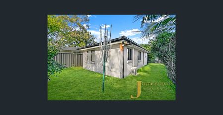 Near New 2 Bedroom Granny Flat in Premium Location!! AVAILABLE NOW - Photo 5