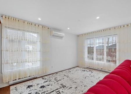 Appartement à louer - Saint-Jean-sur-Richelieu (Saint-Luc) Appartement à louer - Saint-Jean-sur-Richelieu (Saint-Luc) - Photo 2