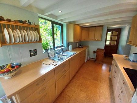 3 bedroom detached house to rent - Photo 4